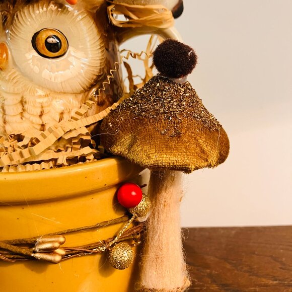 Vintage Owl Holiday Decor Tabletop, Mantle Decor - Picture 3 of 8